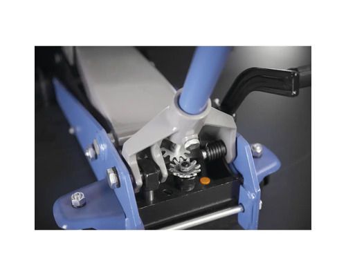 Gros plan d''un cric de voiture avec mécanisme de levier