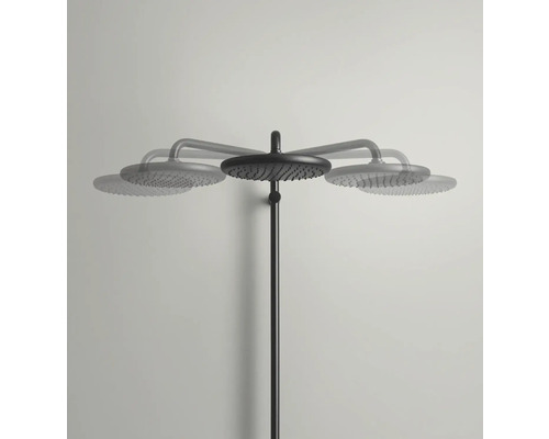 Duschsäule mit drehbarem Duschkopf zur flexiblen Ausrichtung des Wasserstrahls