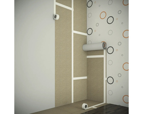 Coin de pièce masqué avec du ruban de masquage pour tapisser