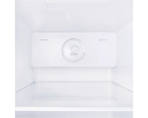 Innenraum eines Kühlschranks mit No-Frost-Technologie