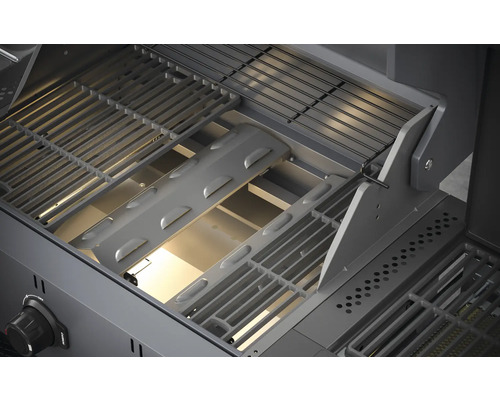 Intérieur du barbecue avec grille et couvercle