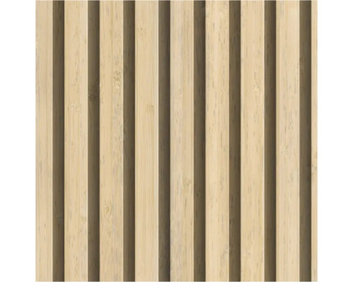 Panneau en bois avec des lamelles verticales