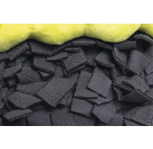 Detailansicht eines Hunde-Schnüffelteppichs mit Fleece-Quadraten