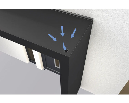 Detailansicht eines Daches mit Wasserablauf