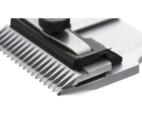 Gros plan d''une tondeuse à cheveux.