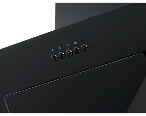 Nahaufnahme einer Dunstabzugshaube mit Bedienelementen für Licht und Gebläsestufen