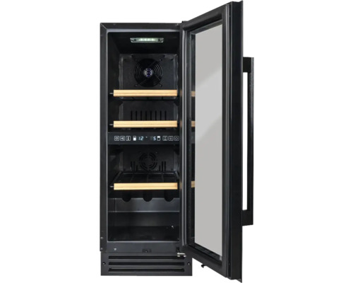 Cave à vin avec façade en verre et étagères en bois