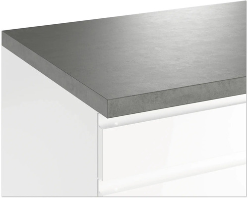 Plan de toilette gris sur un meuble sous-lavabo blanc