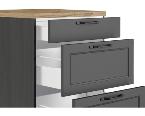 Schrank mit offenen Schubladen für Aufbewahrung im Innenbereich