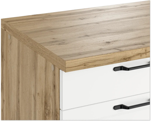 Gros plan d''un meuble de commode avec surface en bois et tiroirs avec poignées