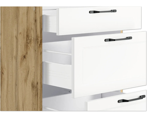 Vue détaillée d''une armoire avec tiroirs ouverts et décor en bois