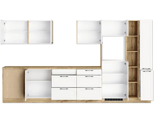 Cuisine équipée avec éléments hauts et bas en aspect bois et blanc