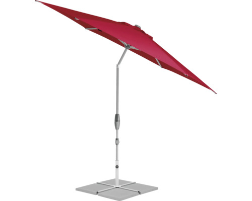 Parasol rouge avec cadre argenté et base carrée