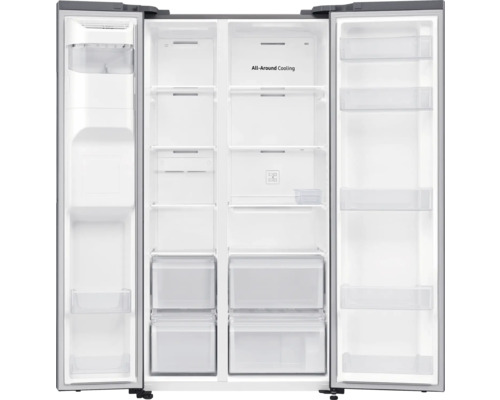 Geöffneter Side-by-Side Kühlschrank mit Regalen und Schubladen