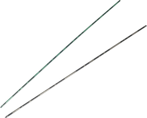 Deux supports à plantes en métal avec des trous