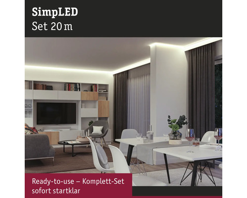 Wohnzimmer mit LED-Lichtleiste SimpLED Set 20 m für indirekte Beleuchtung