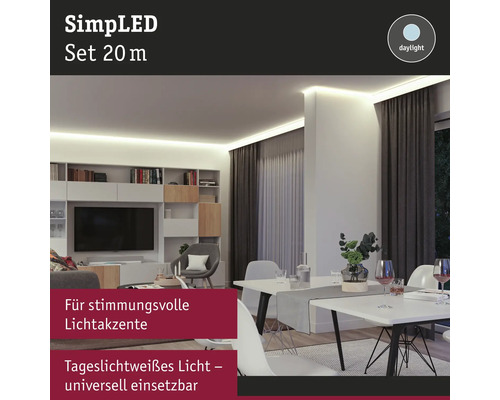 Wohnraum mit indirekter Beleuchtung durch SimpLED Set 20 m für stimmungsvolle Lichtakzente