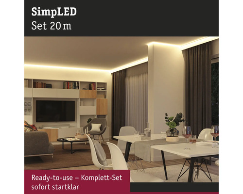 Wohnzimmer mit indirekter Beleuchtung durch SimpLED 20 Meter LED-Streifen