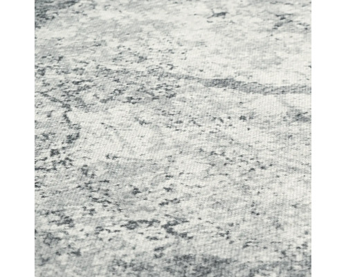 Detailansicht eines Teppichs mit abstraktem Muster