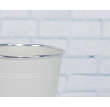 Blumentopf aus Metall