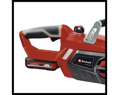 Logo Einhell sur une tronçonneuse à batterie