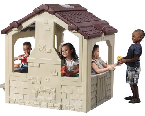 Maisonnette en plastique avec enfants