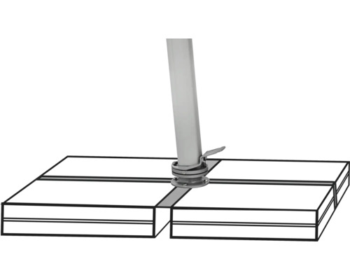 Sonnenschirmständer mit vier Platten und Mast