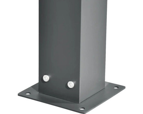 Vue détaillée d''un toit de terrasse gris avec des vis de fixation et une plaque de montage