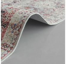 Detailansicht eines gemusterten Teppichs