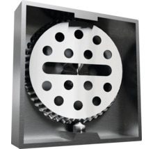 Trancheuse avec lame ronde avec des trous