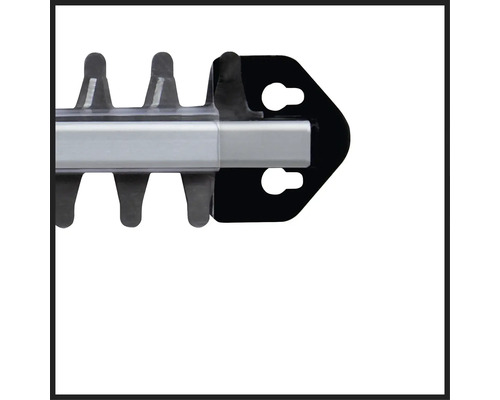 Gros plan de la lame d''un taille-haie.