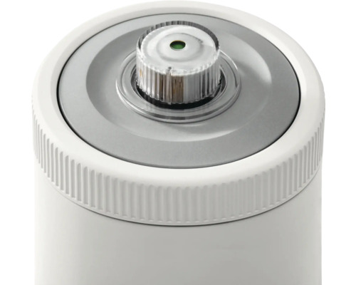 Gros plan d''un adaptateur de filtre à eau