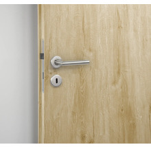 Porte en bois avec garniture de poignée