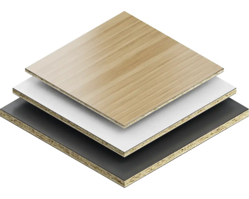 Pile de panneaux de particules décoratifs avec décor bois, blanc et décor