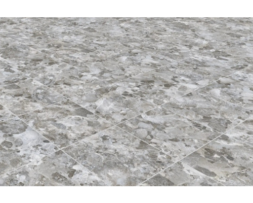 Boden mit Fliesen in Steinoptik