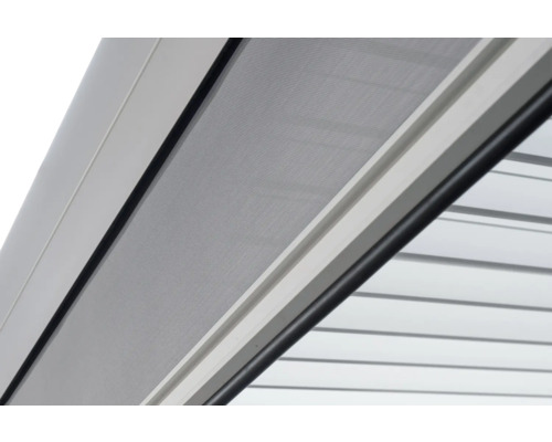 Gros plan d''un store anti-insectes