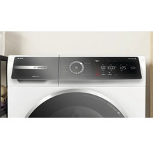 Bosch Waschmaschine der Serie 8 mit Bedienfeld