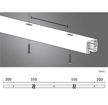 Illustration einer Gardinenschiene mit Befestigungsanleitung und Maßangaben