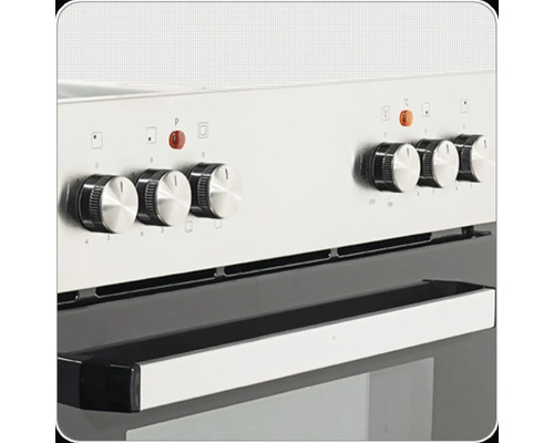 Vue détaillée d''une cuisinière avec des boutons rotatifs