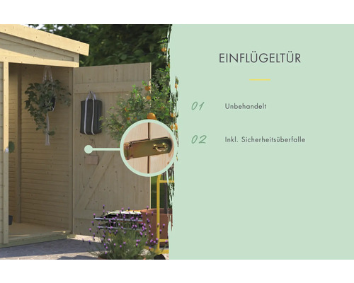 Detailansicht einer Gartentür aus unbehandeltem Holz mit Sicherheitsriegel