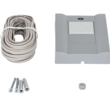 Composants pour un bouton de sonnette avec fil de sonnette, vis et chevilles