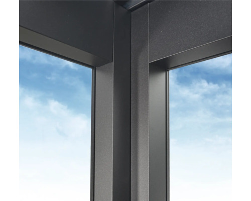 Vue détaillée d''un toit de terrasse en aluminium avec vue sur le ciel