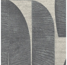 Detailansicht eines Teppichs mit geometrischen Mustern