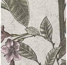 Gros plan d''un papier peint texturé avec un motif de fleurs et de feuilles
