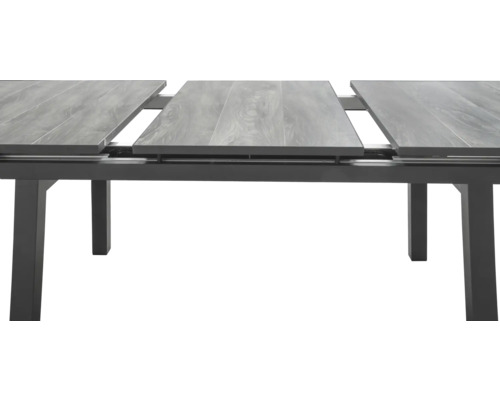 Ausziehbarer Gartentisch mit Tischplatte in Holzoptik und Metallgestell