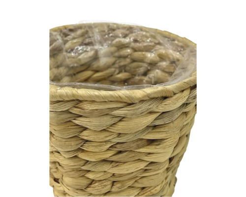 Pot de fleurs en matériau naturel tressé avec insert en plastique