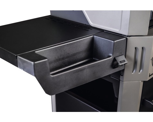 Detailansicht eines Grillwagens mit Ablagefläche