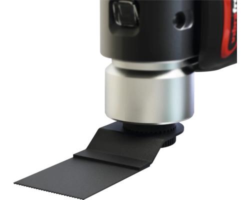 Oszillierendes Werkzeug mit Sägeblatt