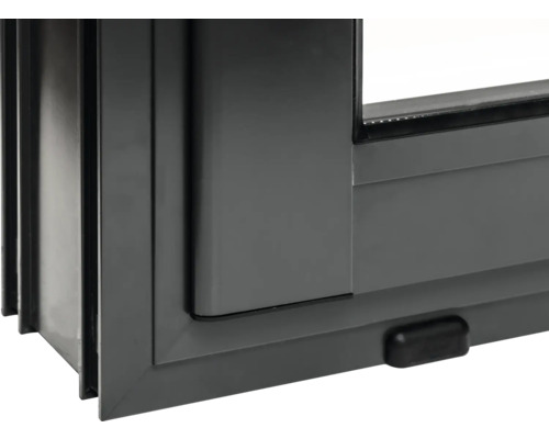 Detailansicht eines grauen Kunststoff-Schiebefensters.