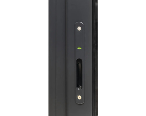 Vue détaillée d''une poignée de fenêtre avec niveau à bulle intégré et fixation par vis